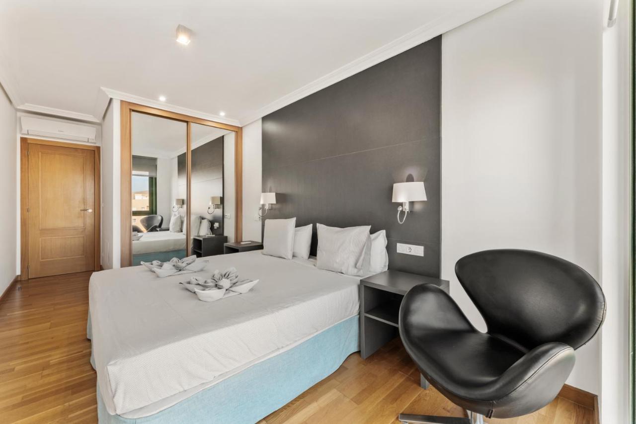 Home2Book Stylish Apartment Arrecife Beach ภายนอก รูปภาพ