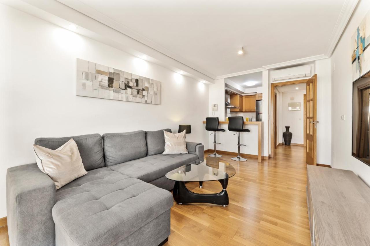 Home2Book Stylish Apartment Arrecife Beach ภายนอก รูปภาพ